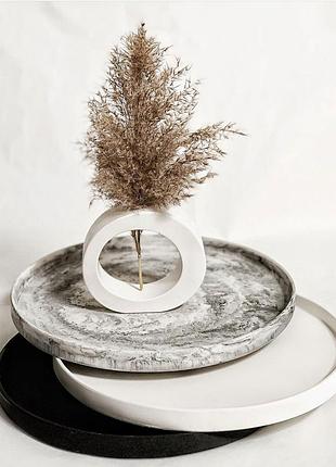 Ваза в стиле минимализм