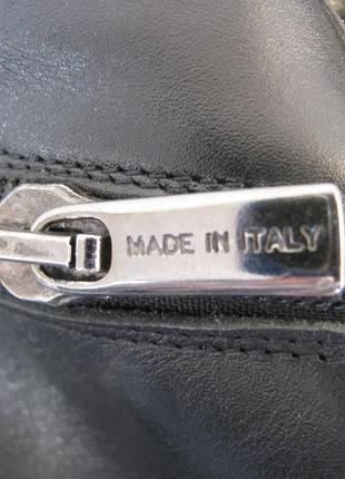 Итальянские женские кожаные сапоги на натуральной цигейке7 фото