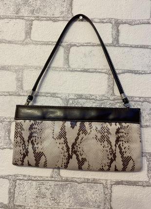 Стильная трендовая сумка в необычный принт с кожаными вставками и ремешком, efanbi by ferchi