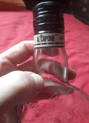 Для колекціонерів:фірмова бутилка,al capone7 фото
