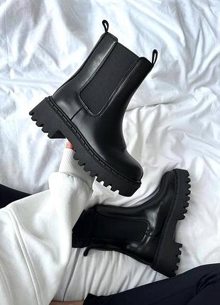 Обувь black leather tractor boots