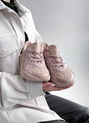 Женские кроссовки adidas ozweego beige pink 376 фото