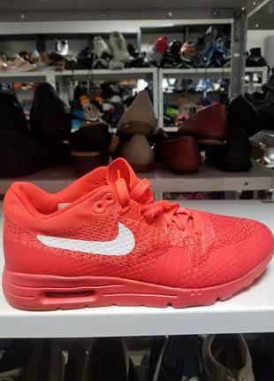 Кроссовки nike