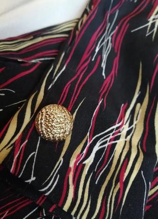 Роскошная винтажная блуза с золотистыми пуговицами3 фото