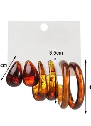 Акриловые серьги - кольца разных форм 3 пары.3 фото
