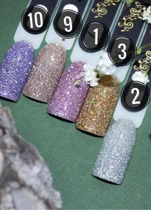 Сиреневый светоотражающий гель лак