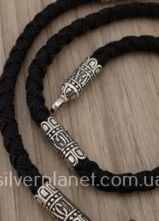Серебряный кулон святой николай и шелковый шнурок с серебряными вставками. ладанка николай и шнур 4 мм3 фото