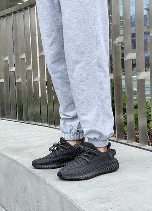 Мужские кроссовки adidas yeezy boost 350 v2 black reflective 40-41-421 фото