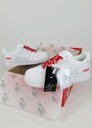 Кроссовки мужские белые с красным nike air force 1 x supreme white red найк аир форс 1 суприм8 фото