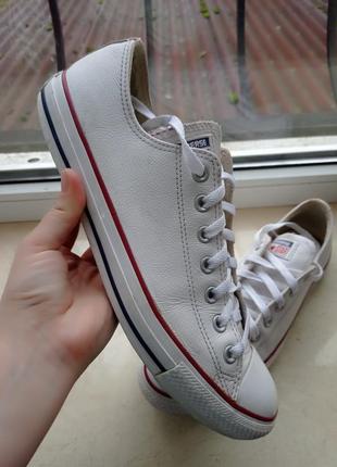 Кожаные кроссовки converse