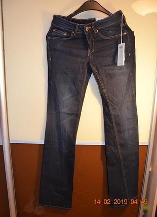 Нові джинси манго