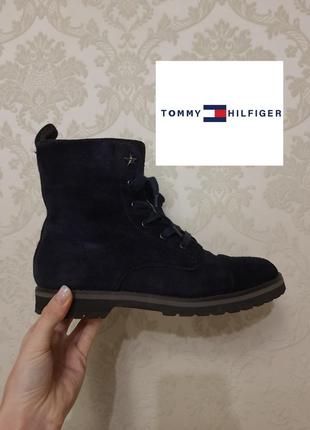 Замшевые ботинки от tommy hilfiger