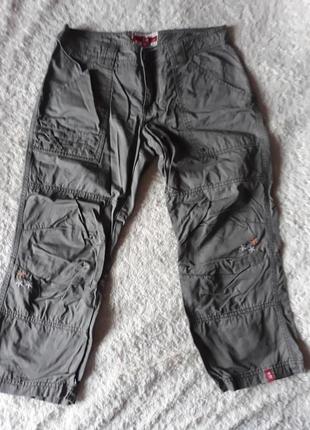 Серые штаны