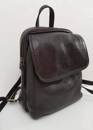 Аккуратный кожаный рюкзак шоколадного цвета lloyd baker англия3 фото