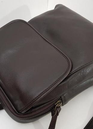 Аккуратный кожаный рюкзак шоколадного цвета lloyd baker англия5 фото