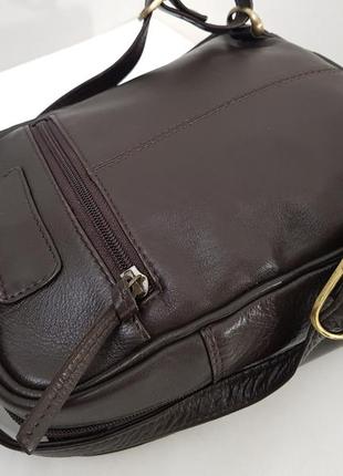 Аккуратный кожаный рюкзак шоколадного цвета lloyd baker англия6 фото