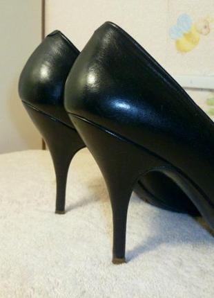 Ооочень красивые кожаные туфли-лодочки черные на шпильках,винтаж.распродажа4 фото