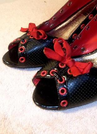 Брендові босоніжки туфлі чорні червоні з відкритим носком,24 см,винтаж, розпродаж3 фото