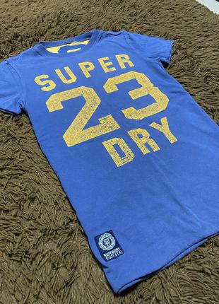 Футболка superdry