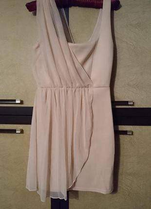 Нежное пудровое платье m-l