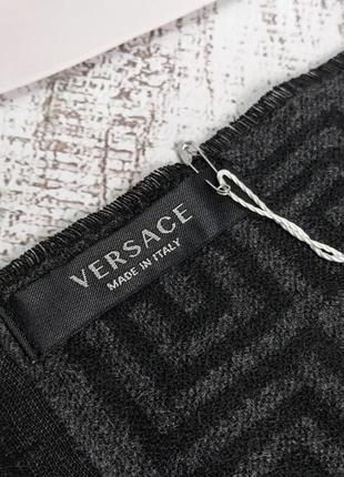 Versace сірий шарф / стильні молодіжні шарфи на зиму версаче2 фото