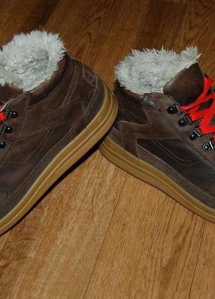 Зимние ботинки на меху 39 р quechua