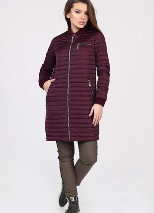 Стеганная женская куртка на весну