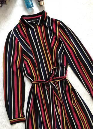 Стильное платье в разноцветную полоску под пояс l - размер