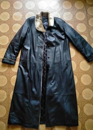 Кожаный плащ женский