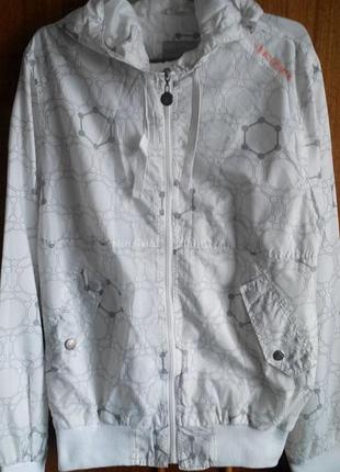 Мужская фирменная ветровка