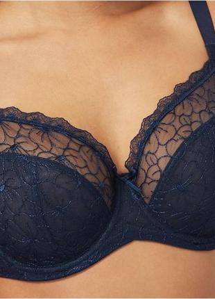 30ff 65ff розкішний синій бюстгальтер на м'якій чашці з вишуканою вишивкою