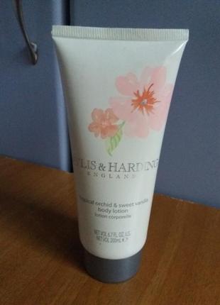 Baylis & harding  england увлажняющий лосьон для тела 200 ml