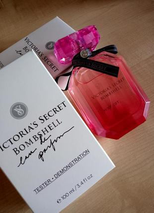 Victoria's secret bombshell