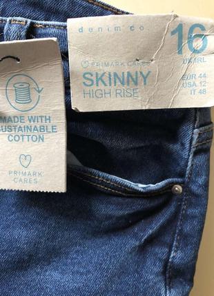 Шикарные и модные джинсы фирмы primark, очень стильный дизайн, качественная и приятная ткань на ощупь, 94% хлопка3 фото