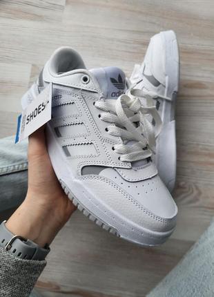 Кроссовки adidas