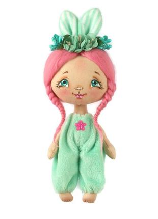 Текстильная миниатюрная кукла зайка. мини игрушка из ткани. кукла из ткани своими руками.