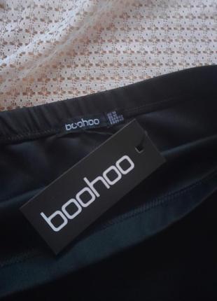 Стильная черная мини юбка boohoo6 фото