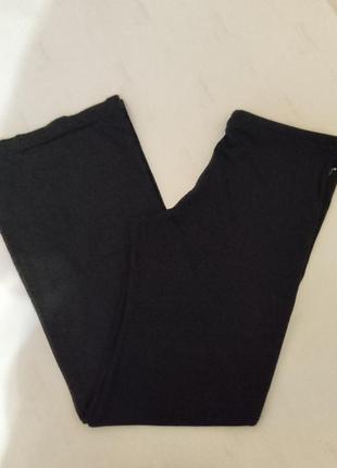 Спортивные штаны черные,м5 фото