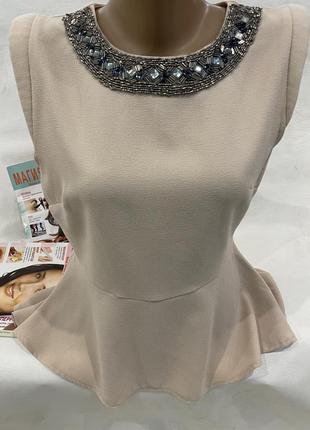 Нарядная нежная блуза