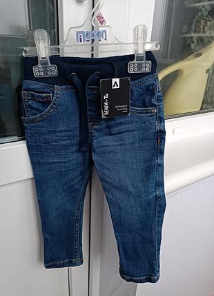 Джинсы tu на возраст 9-12 мес.на рост 74-80 см. новые с биркой.