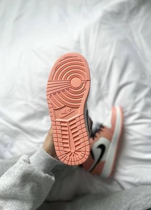 Кроссовки nike air jordan 1 retro white pink black4 фото