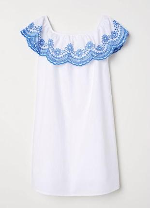 H&m біле натуральне плаття вишиванка вільного крою з вишивкою на плечах етно стиль
