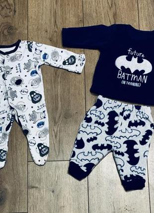 Очень крутой  флисовый костюмчик с объёмной аппликацией scuro disney george (англия)