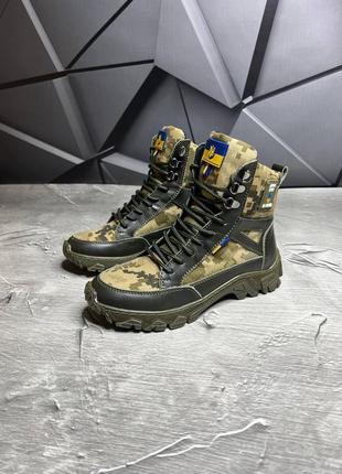 Тактичні жіночі черевики