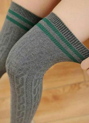 Взрослые  высокие гетры, гольфы с рисунком серый