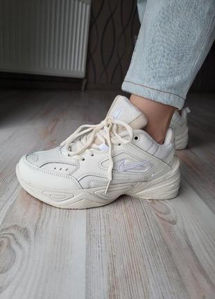 Жіночі шкіряні кросівки nike m2k tekno cream