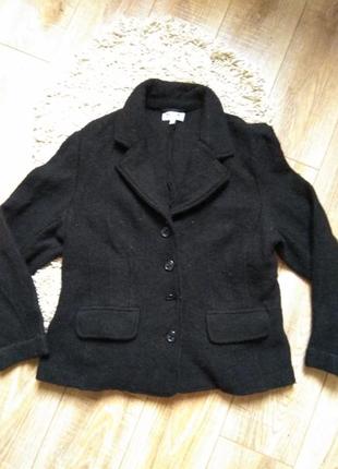 Стильный шерстяной пиджак1 фото