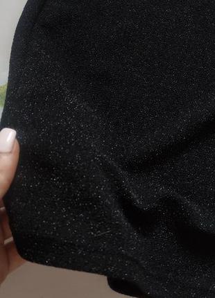 Нарядна блискуча сукня чорного кольору з квадратним вирізом р.l8 фото