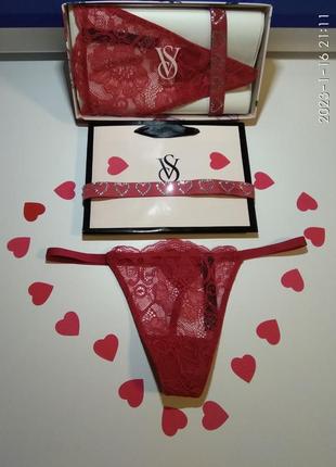 Подарочный набор ко дню XI валентина трусики + подвязка victoria’s secret с камушками4 фото