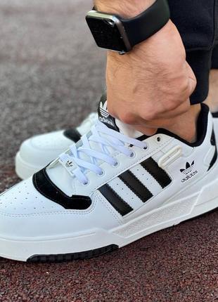 Шкіряні кросівки adidas 5